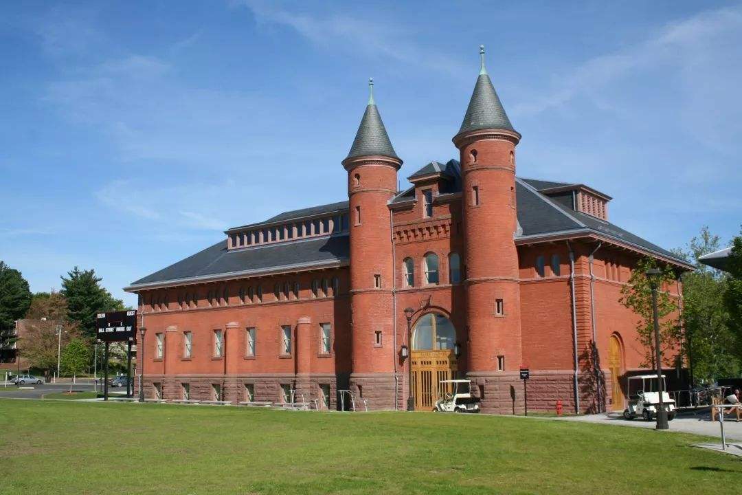 维思大学Wesleyan University(图1)