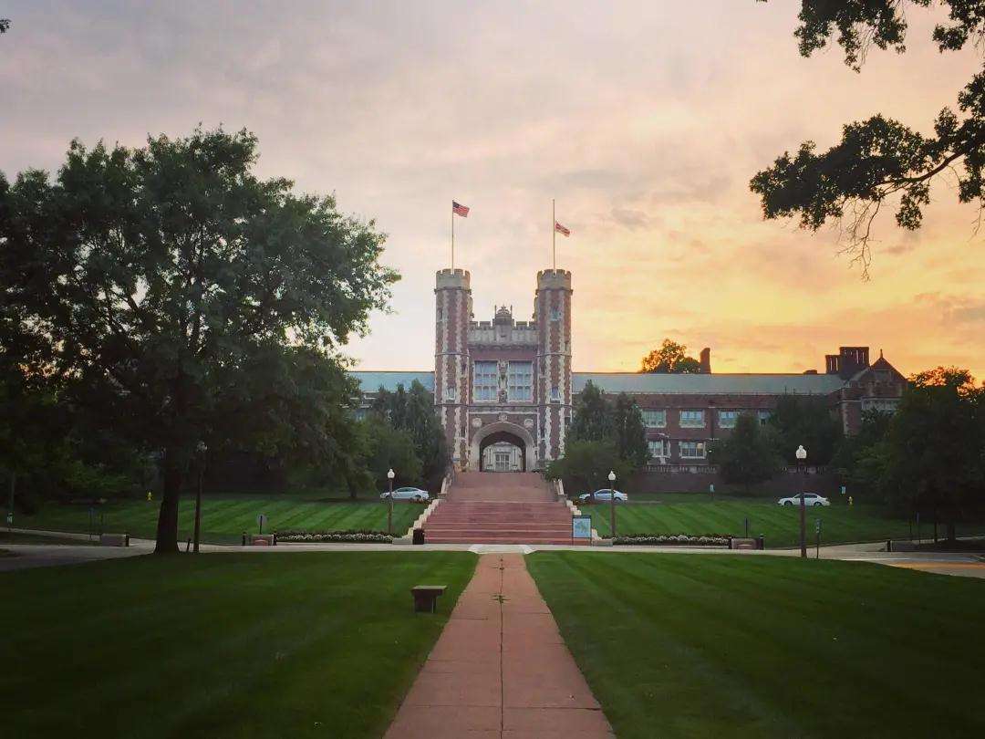 乔治·华盛顿大学George Washington University(图1)